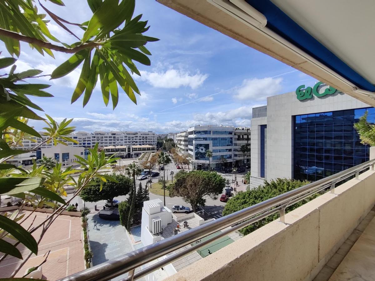 Exclusive Puerto Banus Beach Apartment Free Parking Wifi & Swimming Pool マルベーリャ エクステリア 写真